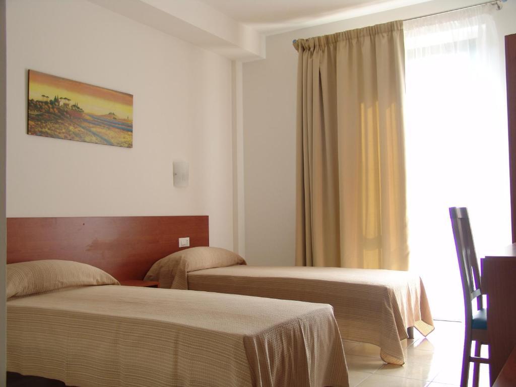 Hotel Villa Adriatica Portocannone Ruang foto