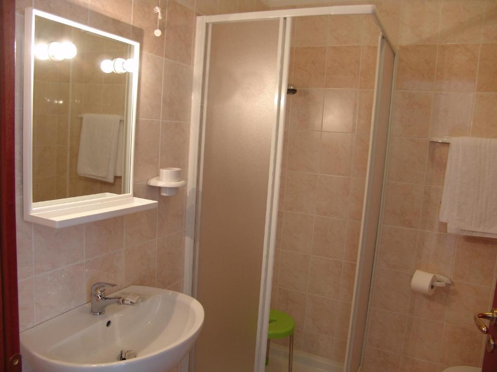 Hotel Villa Adriatica Portocannone Ruang foto